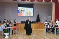 В Медвенской школе в День Конституции Российской Федерации