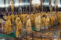 Митрополит Герман сослужил Святейшему Патриарху на Божественной литургии в Храме Христа Спасителя в Москве