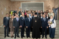 В Курском городском Собрании в рамках регионального этапа Рождественских образовательных чтений прошло заседание круглого стола 