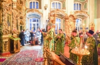 Митрополит Герман совершил всенощное бдение в Сергиево-Казанском соборе Курска
