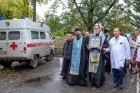 Чудотворная икона Божией Матери «Знамение» посетила лечебные заведения г. Курска 