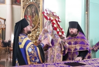 В канун Недели Крестопоклонной митрополит Герман совершил всенощное бдение в Знаменском соборе
