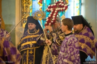 Всенощное бдение накануне праздника Воздвижения Честнаго и Животворящаго Креста Господня 